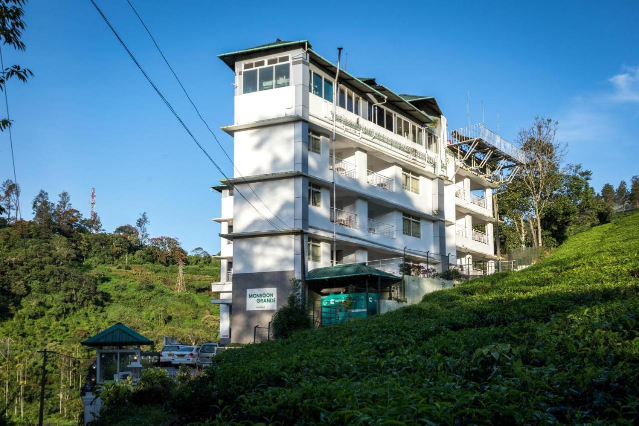 Hôtel Monsoon Grande à Munnar Extérieur photo